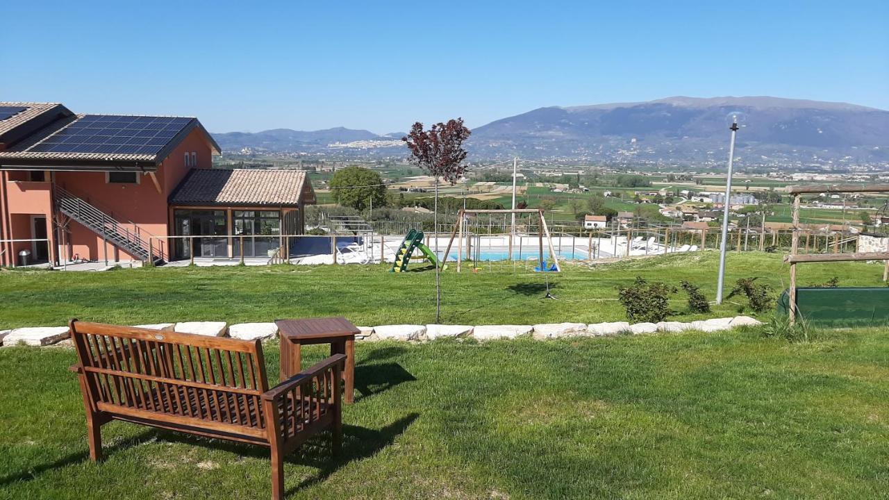 Agriturismo Incanto Della Natura Cannara Екстер'єр фото